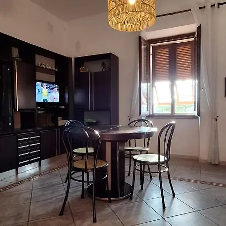 La Casa Dei Bagnanti -Porto Vecchio Stintino * 斯廷蒂诺
