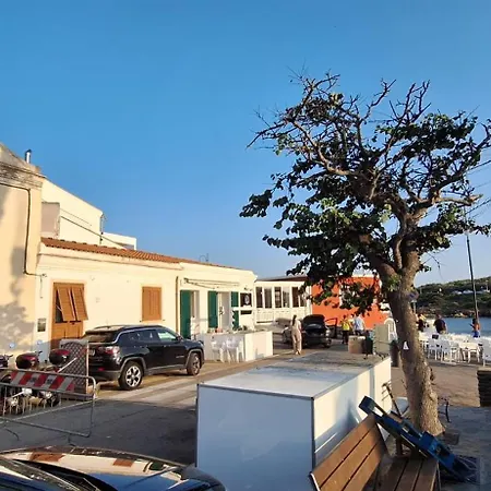La Casa Dei Bagnanti -Porto Vecchio Stintino 斯廷蒂诺