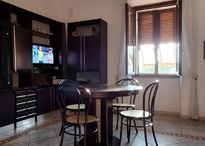 Casa Dei Bagnanti Sul Porto Vecchio * Стинтино